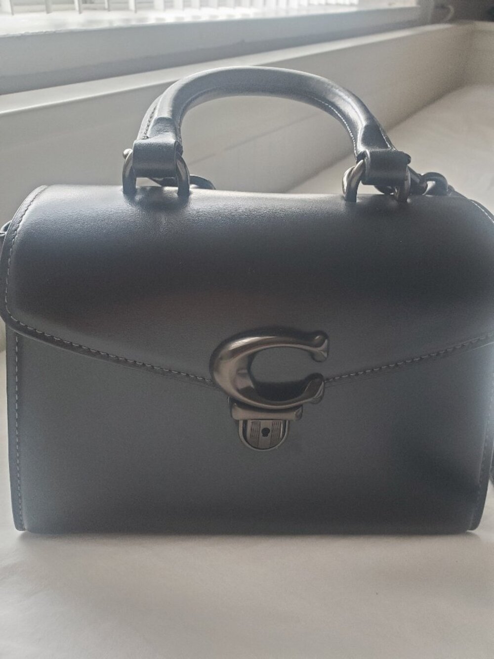 Coach Sammy Top Handle 21